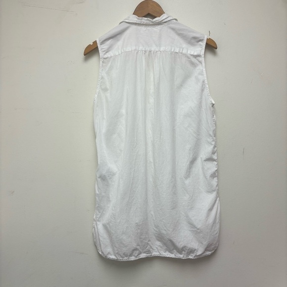 Bellerose Sleeveless Button Front Blouse - Picture 10 of 11
